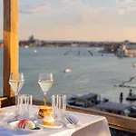 Hotel Londra Palace